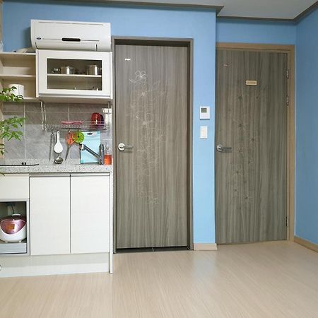 Chowoo Guesthouse Gyeongju Bagian luar foto
